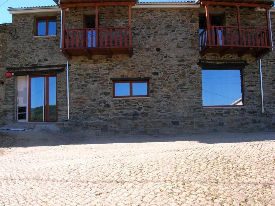Casa Restaurante O Pites Villa Alfaiao Exteriör bild